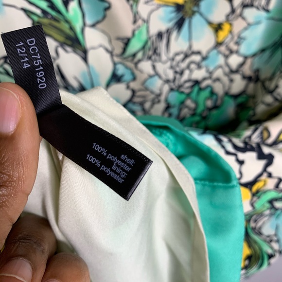 The Limited Floral Print Shift Dress - Picture 4 of 7